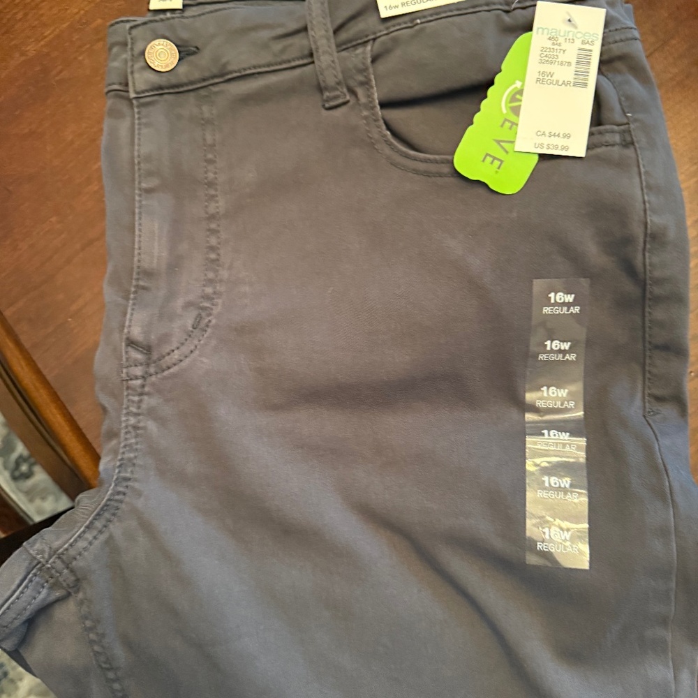 Maurice’s gray NWT jogging size 16W